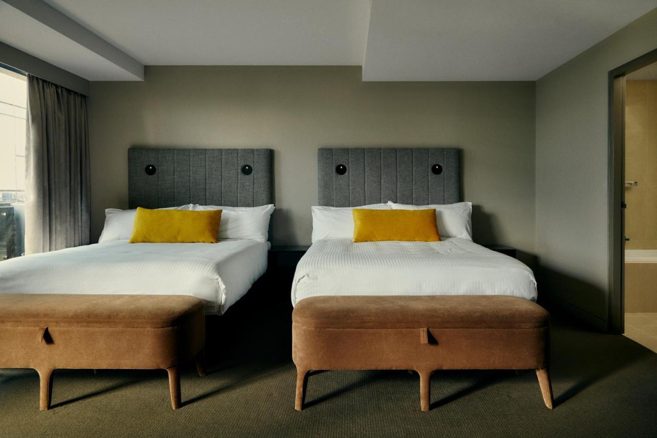 Hotel The Kinson Melbourne City Exterior foto A room at the hotel